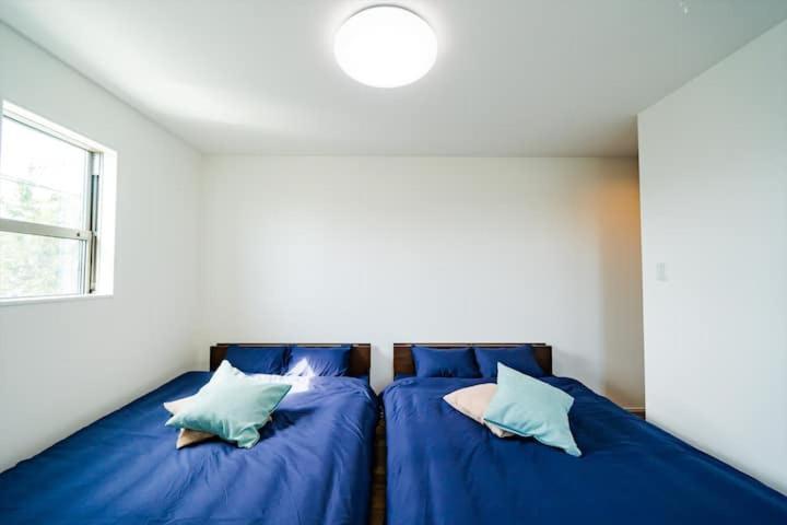 Akizuya Miyakojima * Miyakojima (Okinawa)
